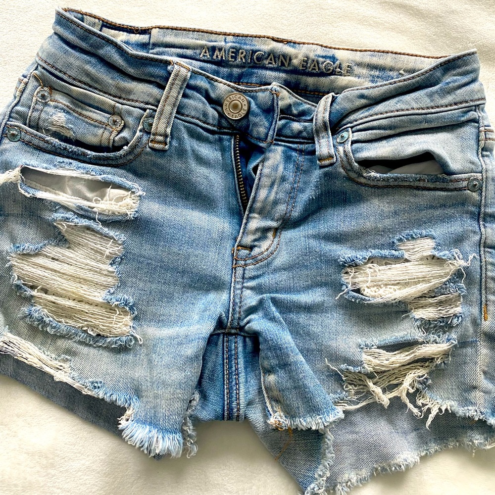 American Eagle distressed shorts